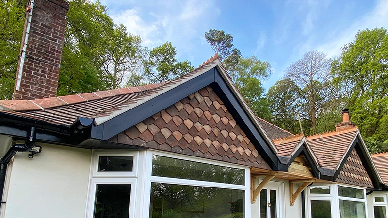 Heritage clay tile re roof in the new forest